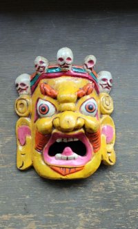 バイラブマスク壁飾り　イエロー