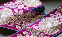 【50cm単位】インド刺繍リボン：花 ゴールド スパンコール 　＜クリックポストOK＞